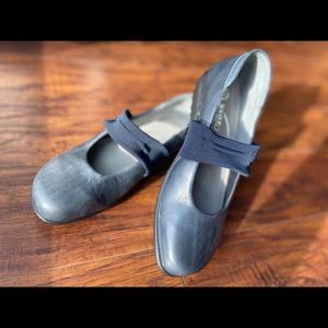 Naot Blue Leather Mary Jane Shoes Women Girls